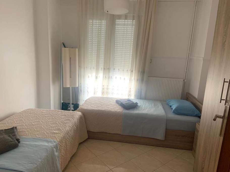 2 Bedroom Holiday Flat, Renovated, In The Centre Asprovalta Exterior foto